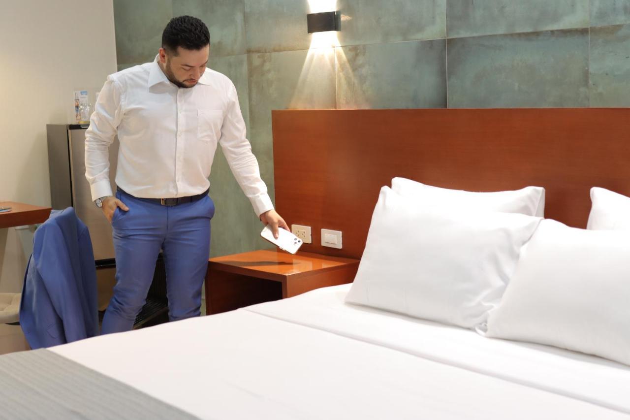 Hotel Osho Санта-Крус-де-ла-Сьерра Экстерьер фото